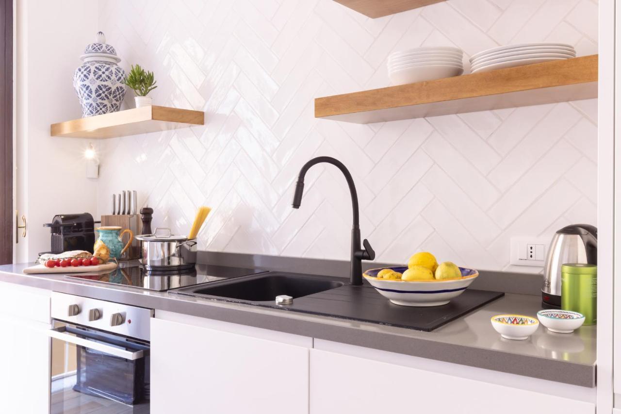 4711 Boutique Apartment Сорренто Екстер'єр фото